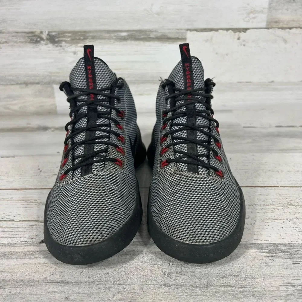 Nike womens hyperfresh